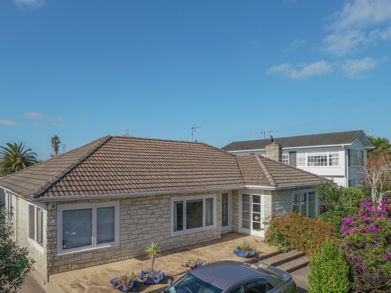 2 Millen Avenue, Pakuranga