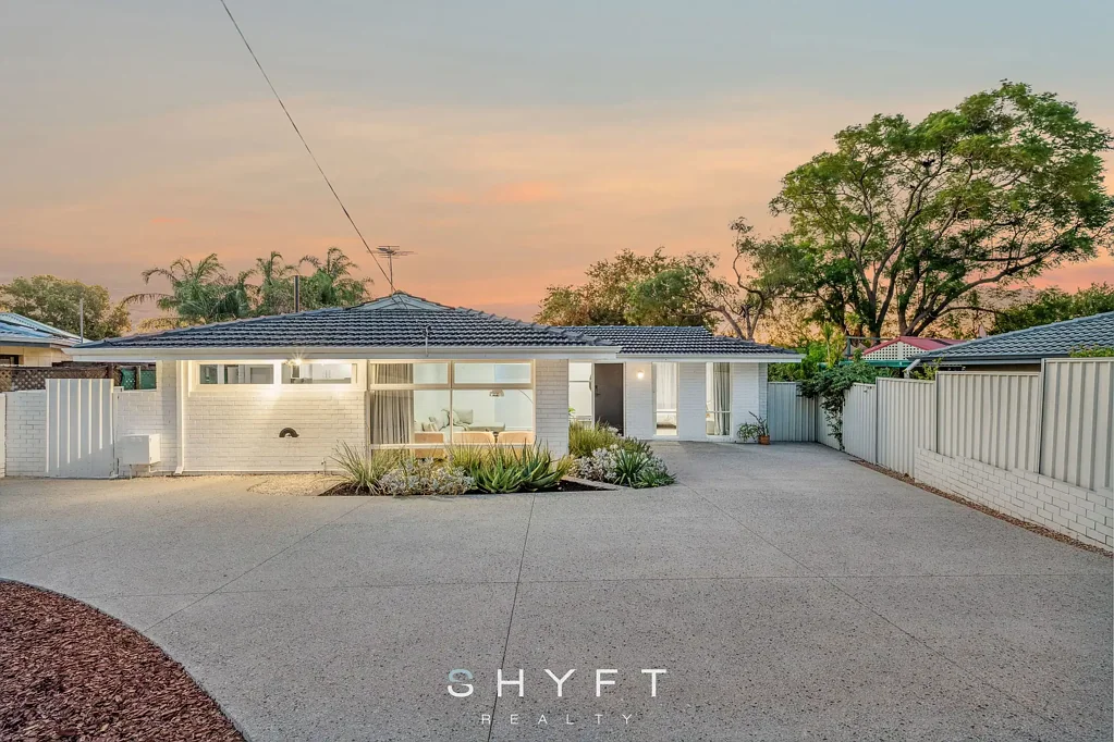 11 Hendon Way, Hamersley, WA 6022