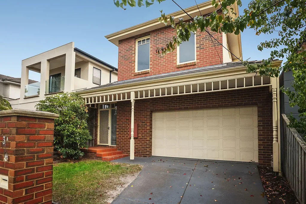 PERFECT LOCATION|FAMILY HOME|LOTS OF SPACE