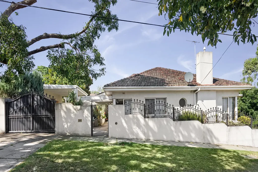 262 Bambra Road, Caulfield South, VIC 3162