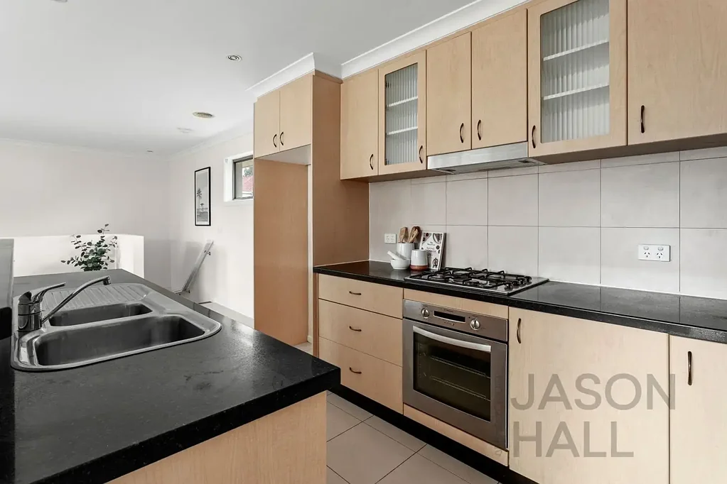 Gungahlin 2ห้องนอน The Brief: Fantastic Townhouse in a Sought-After Gungahlin Location