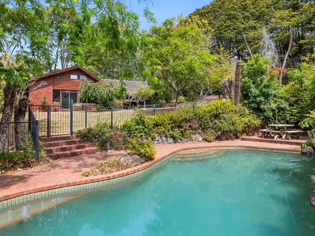 Mount Martha 5房  Find Your Paradise: 10 Acres of Coastal Serenity