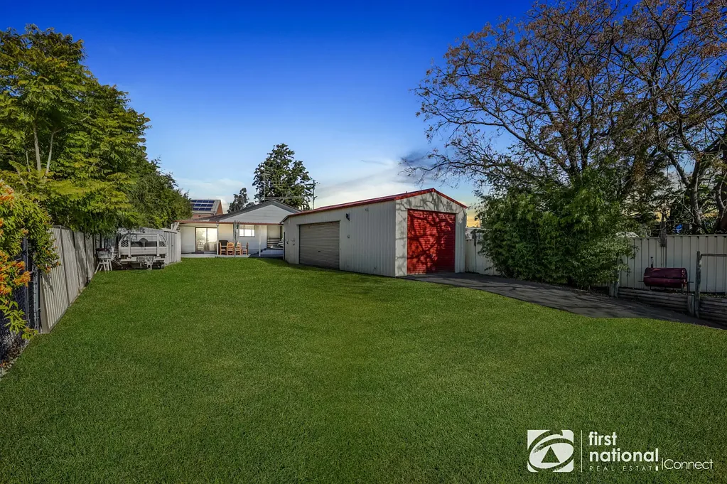 Mcgraths Hill 3غرفة نوم Dual Road Frontage | MASSIVE SHED