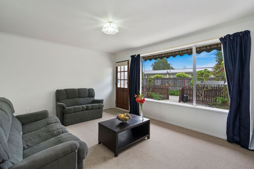 2/8 Bowen Street, Upper Riccarton, Christchurch, 2 ห้องนอน, 1 ห้องน้ำ