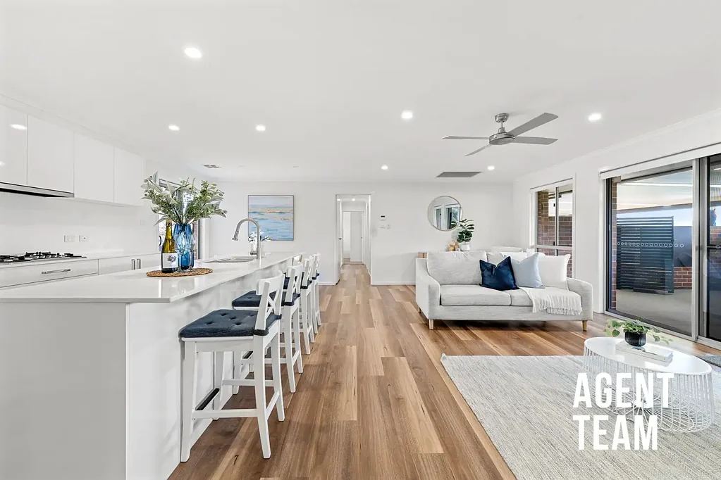 15 Clendinnen Street, Dunlop, ACT 2615