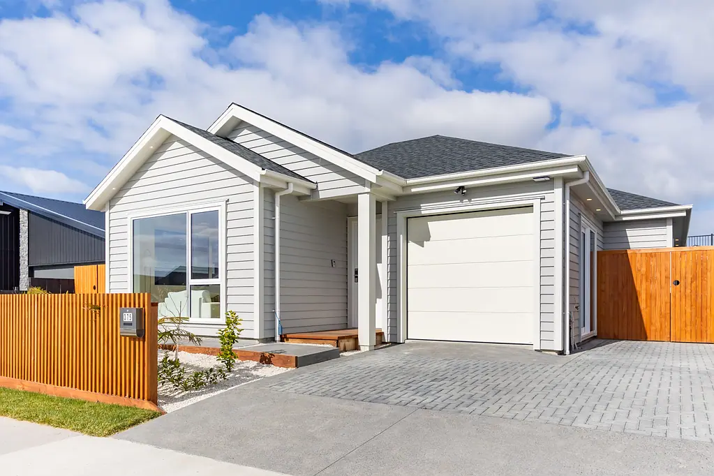 Wainui 4Kwarto AFFORDABLE LUXURY