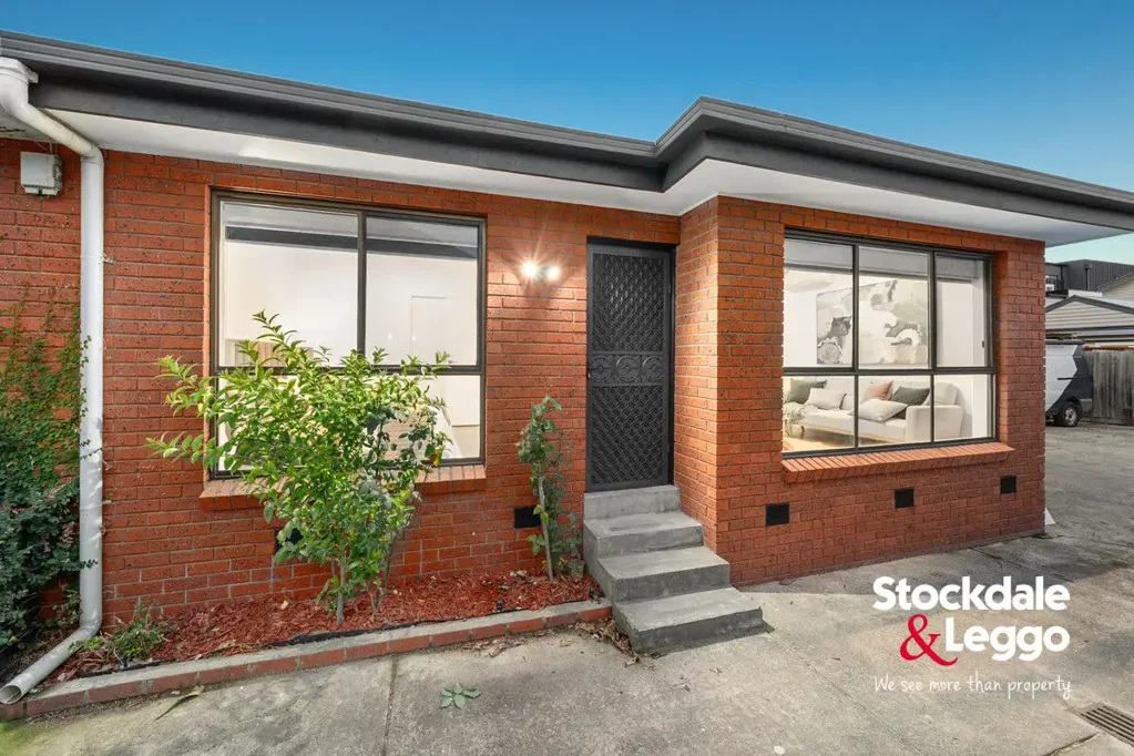Brunswick West 2房 现代舒适与内城便利的完美结合！ Contemporary Comfort Meets Inner-City Convenience!
