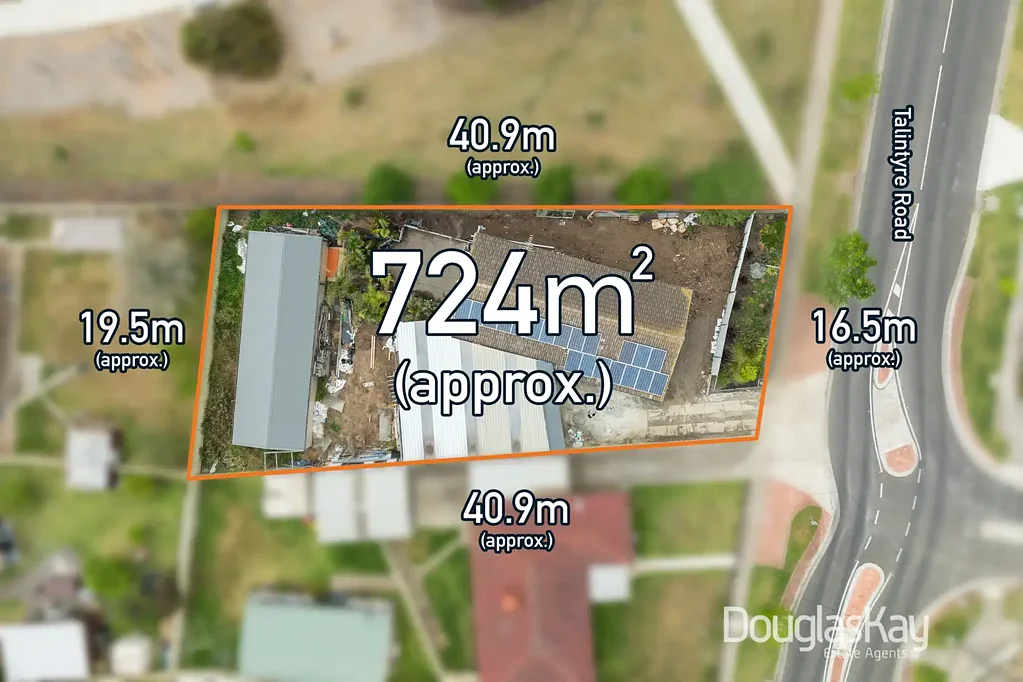 Sunshine West 3침실 725m2 Land - Tender Closing 11th November at 4pm.