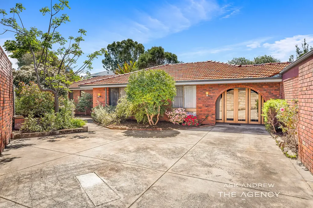 12A Duff Place, Booragoon, WA 6154
