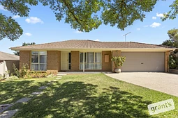 15 Glenburn Drive, Hallam