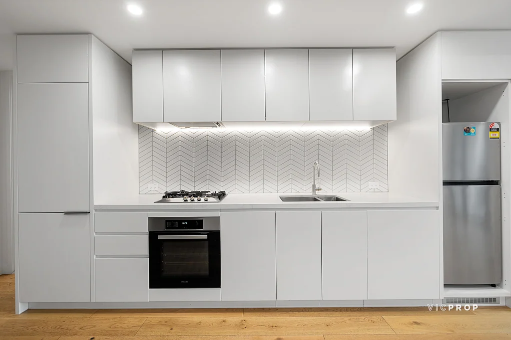 Two Bedroom plus Study Room Apartment for Rent
