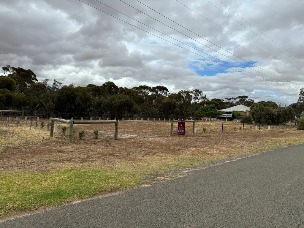 Berriwillock ENJOY THE COUNTRY LIFE- REDUCED PRICE