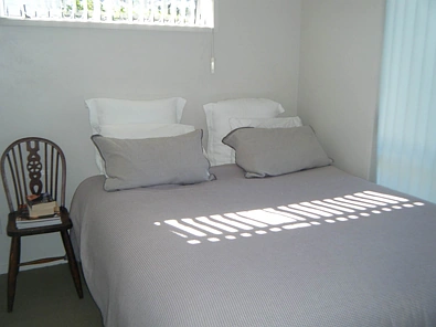 3 Bedroom Apartment living by the beach!