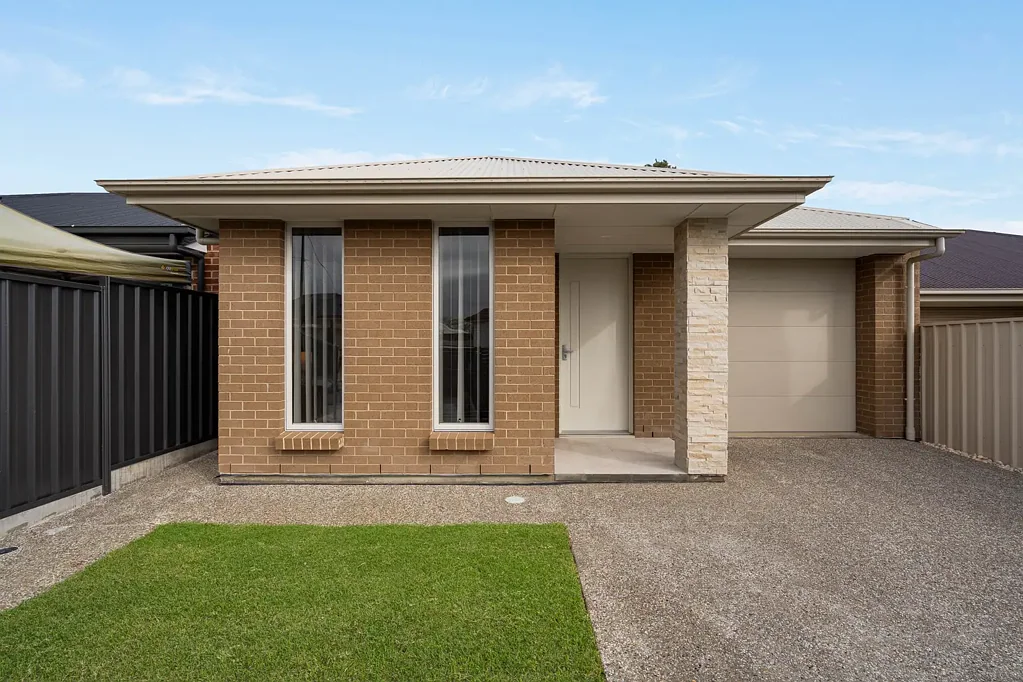 Woodville Gardens 4房  Brand New Contemporary Home With Room To Gather!