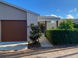 UNIT 12/13-21 Lake Weyba Drive, Noosaville