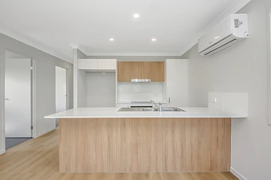 6/9 Firetail Court, Morayfield, QLD 4506, 4房, 2浴, House