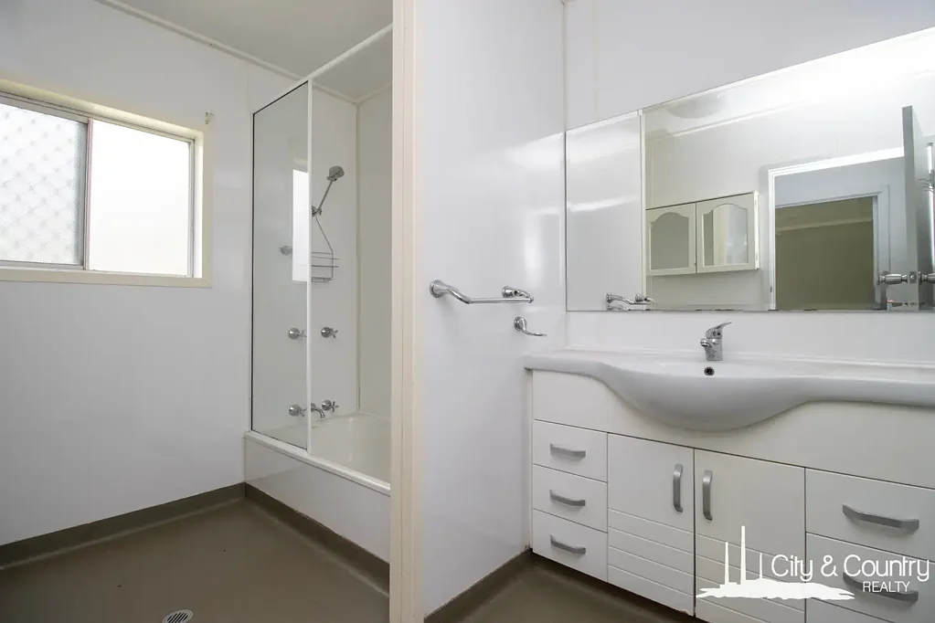 60 George Street, Mount Isa, QLD 4825