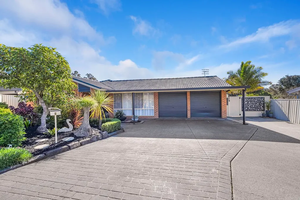Hamlyn Terrace 5房  Gorgeous presentation, pool & caravan parking