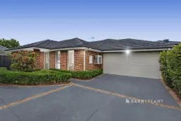 2/2 Sarah-Louise Place, Berwick