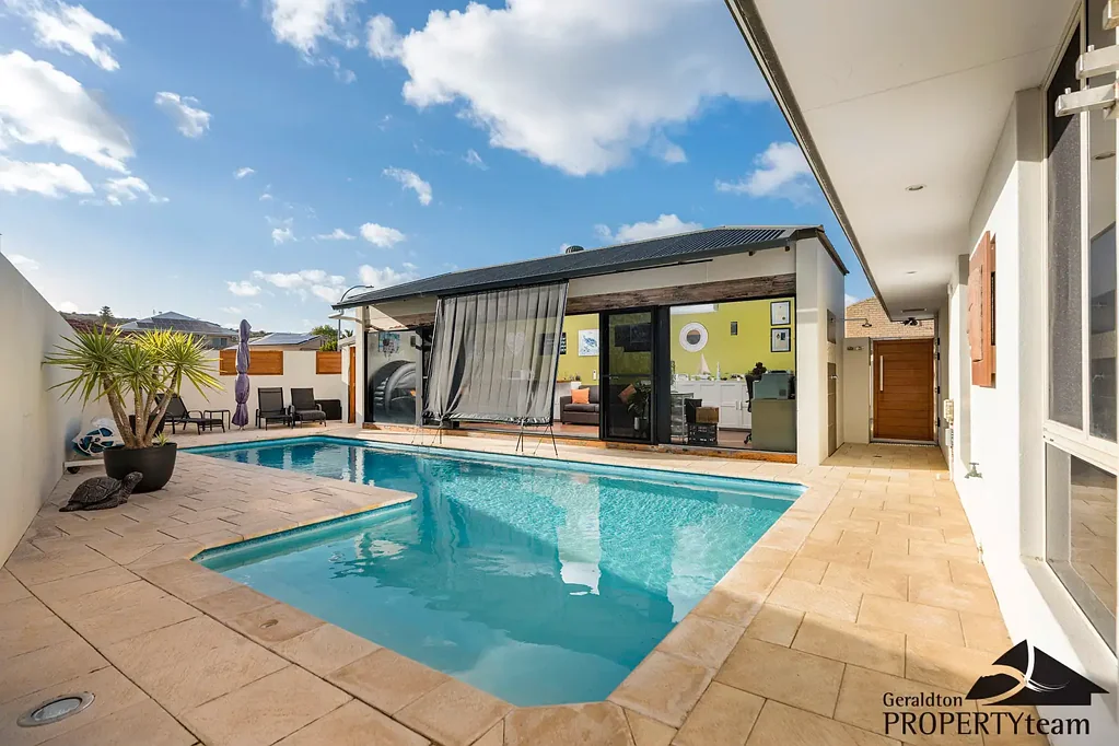 9 Onedin Court, Wandina, WA 6530