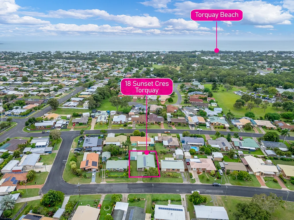 18 Sunset Crescent, Torquay, QLD 4655