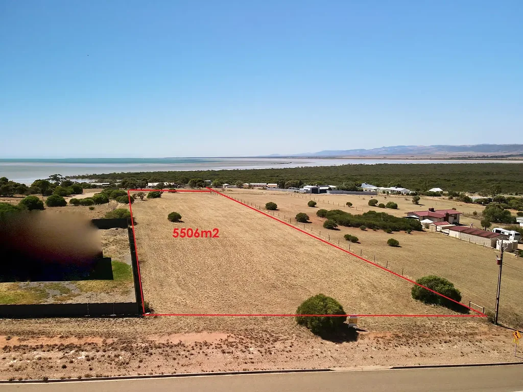 Weeroona Island  PRIME DEVELOPMENT LAND