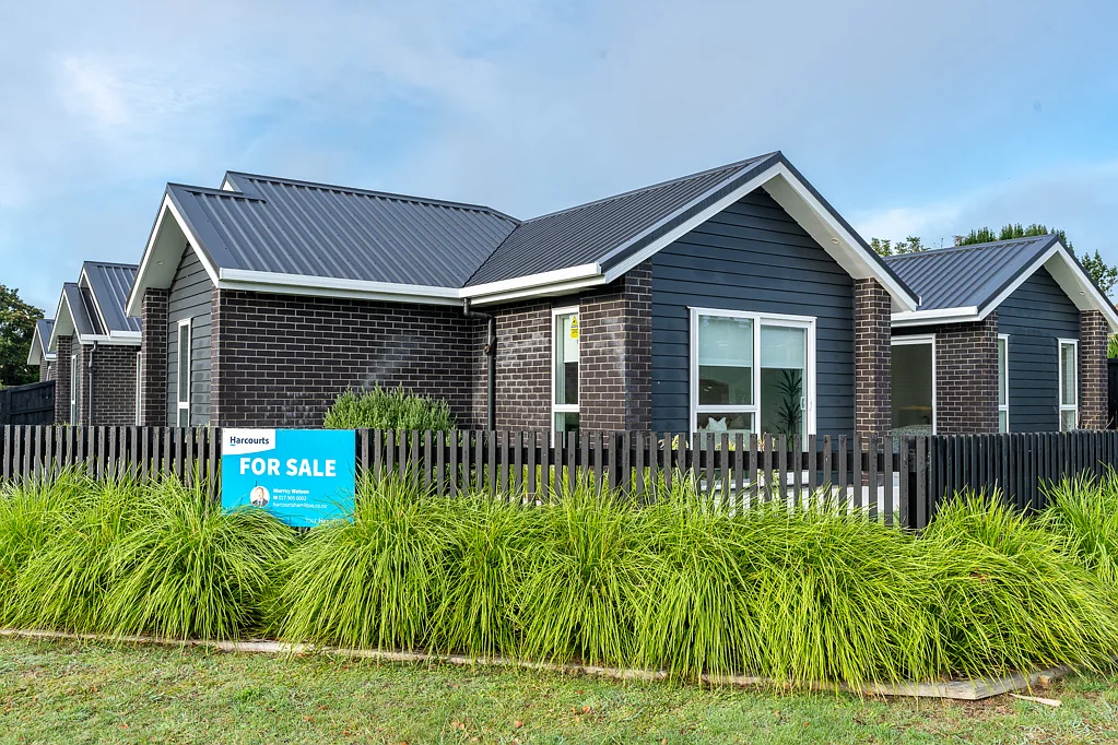 Hillcrest 4Moenga Near New in Hillcrest!