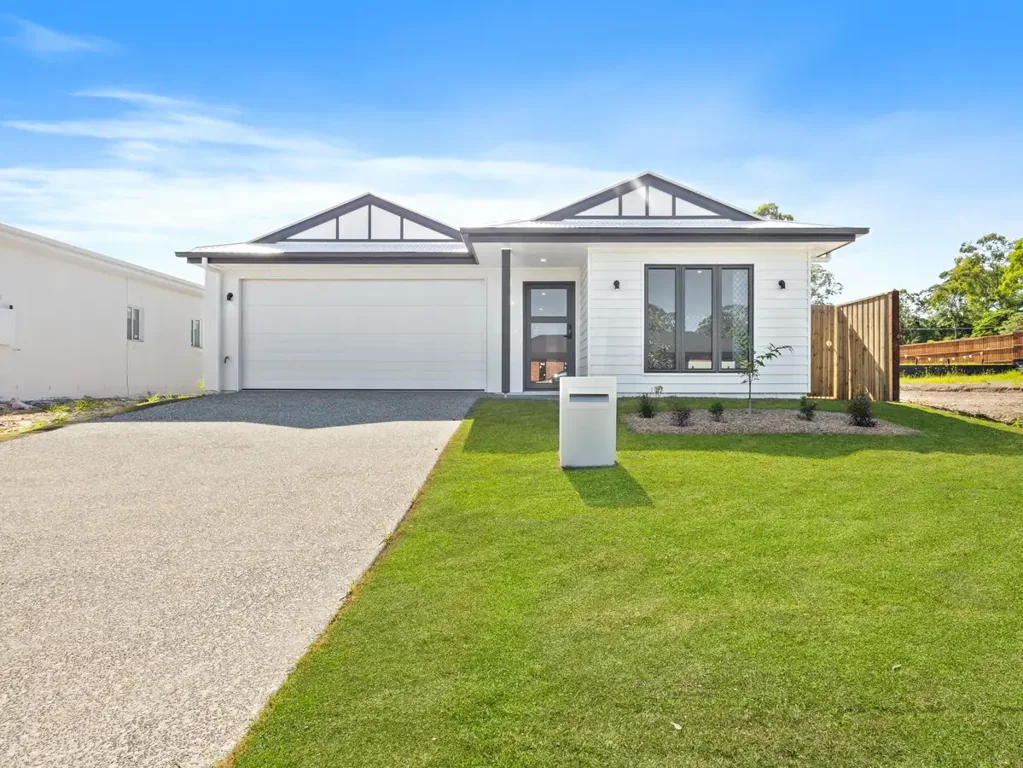 Caboolture 4ਬੈੱਡਰੂਮ 4 Bedroom Home on a 450m2 Allotment