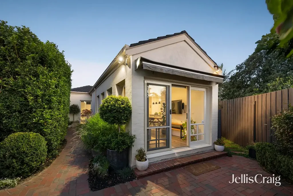 2a Anstee Grove, Bentleigh, VIC 3204