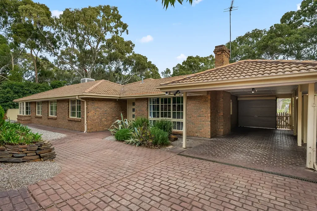 Flagstaff Hill 4ห้องนอน Secluded Living Meets Large Scale Entertaining with Direct Reserve Access