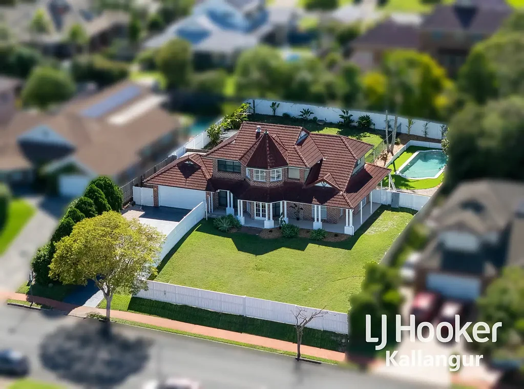 Murrumba Downs 5ਬੈੱਡਰੂਮ PRESTIGE CASTLE HILL LOCATION – RENOVATED HOME ON 1250sqm