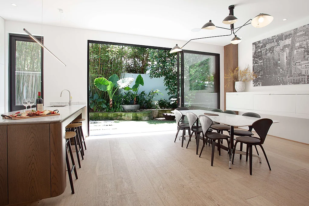 LAMROCKLUXE-FURNISHED-Short-Long Rental @BONDI BEACH