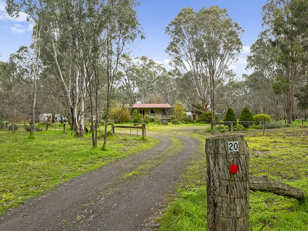 Baddaginnie 2chambre Rural Lifestyle Living on 11.21 Acres