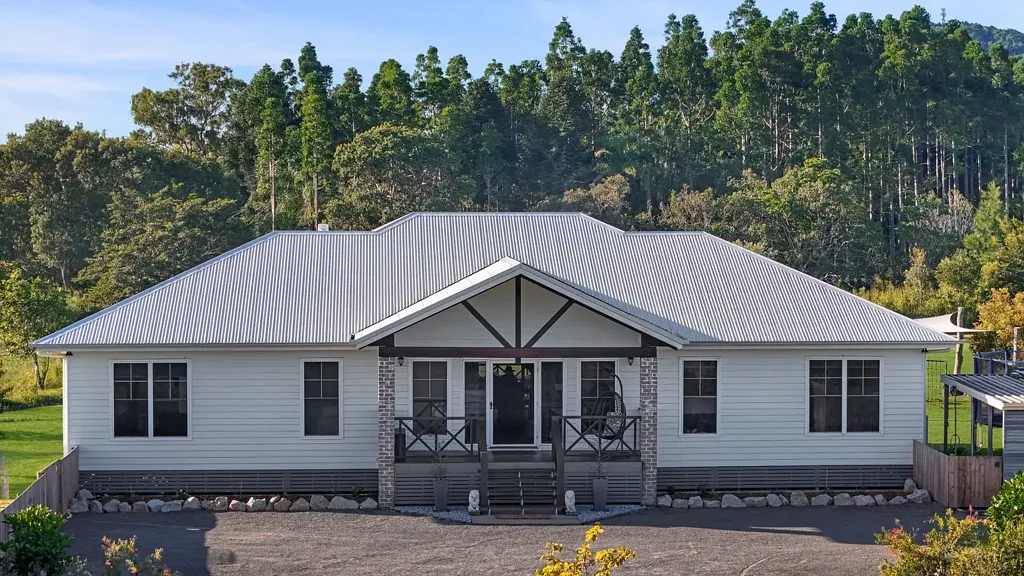 Sarina 4房  Modern Eco-Luxury Meets Sustainable Living