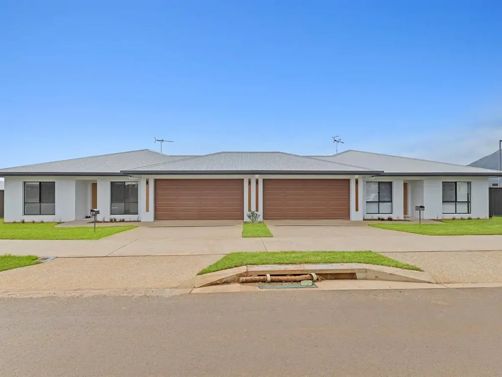 Brand New 4 Bed Duplex - Luxury Living