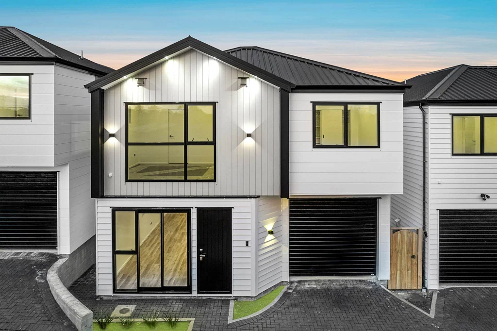 Manurewa 4房  BRAND-NEW STANDALONE HOME  4 BEDROOMS