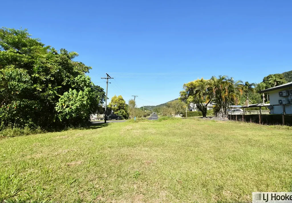 Tully  Prime Residential Block in the Heart of Tully