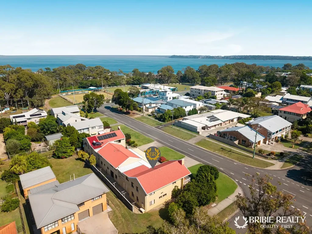 Bongaree 2Moenga TIGHTLY HELD COASTAL BEAUTY!
