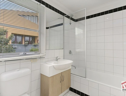 16/848 Glenhuntly Road, Caulfield South, Bayside, 2房, 1浴, Townhouse