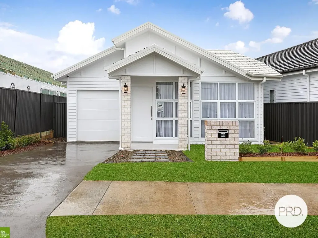 Huntley 4 Bedroom Multi Demographical Single Level Elegance
