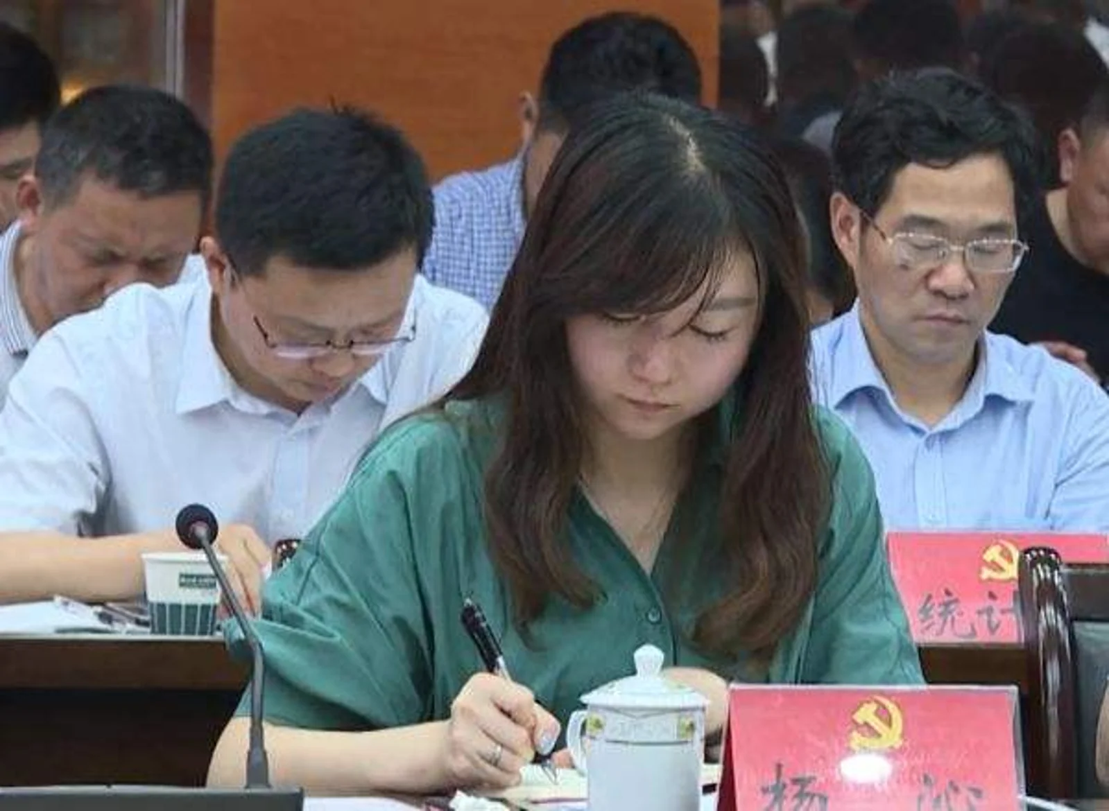 90后女行长挂职副县长，和父亲有关？
