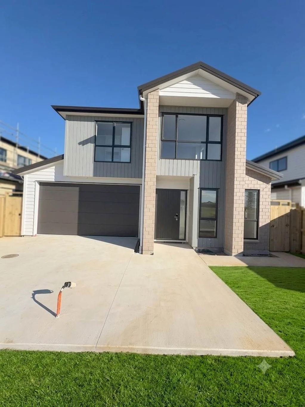 Karaka Brand New Executive Family Home