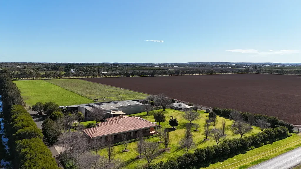 Hanwood Ultimate Rural Lifestyle on 46 Acres