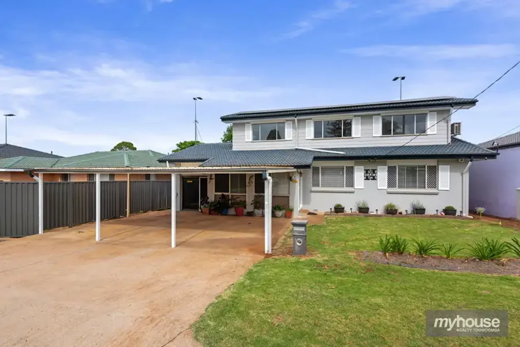 14 Hopps Street, Wilsonton, QLD 4350