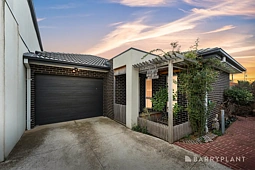 4/4 Neimur Avenue, Deer Park