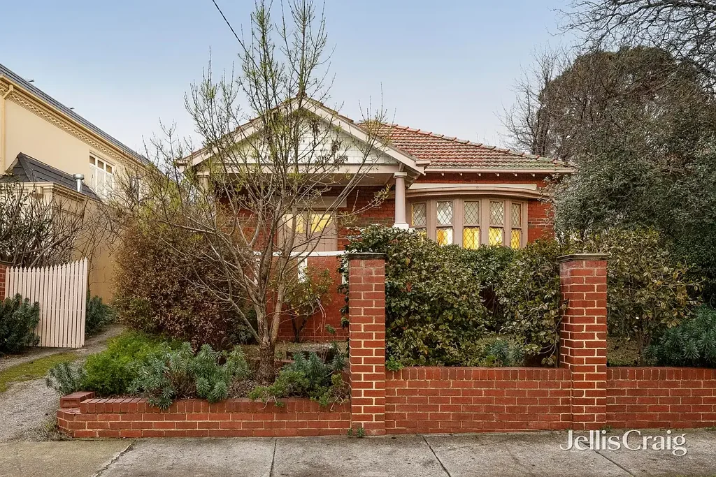 18 Rotherwood Road, Ivanhoe East, VIC 3079