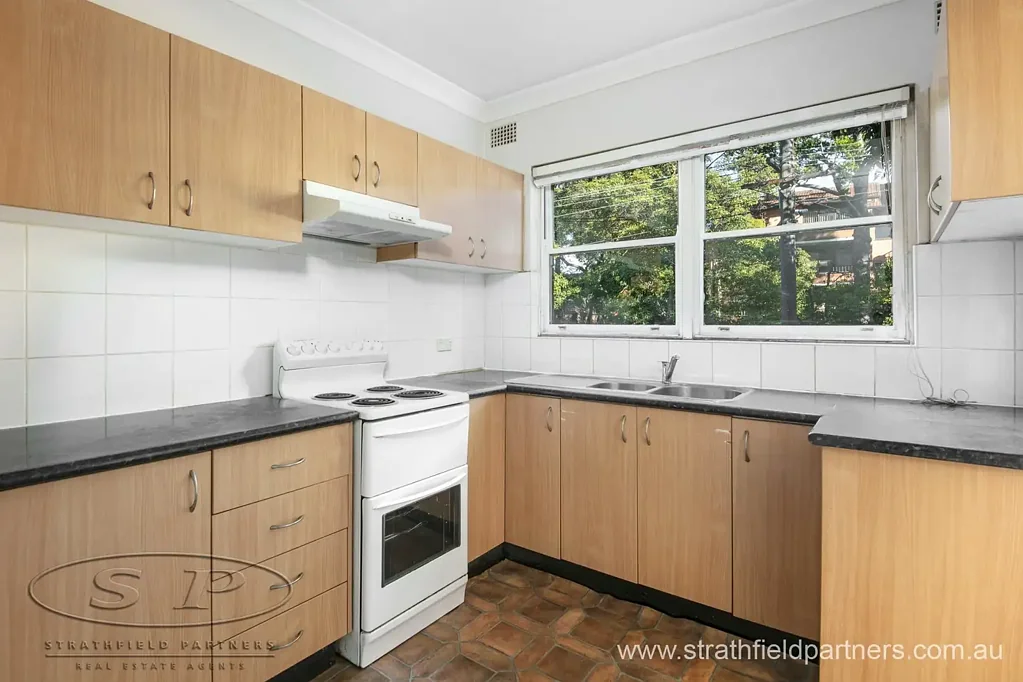 Bright & Exceptionally spacious