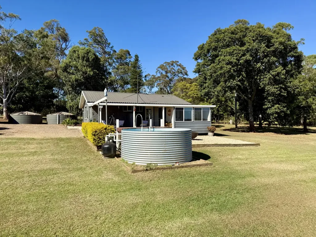 399 Hunters Road, Upper Yarraman, QLD 4614