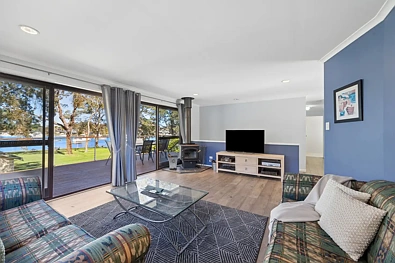 115 Dandaraga Road, Mirrabooka, NSW 2264, 3房, 2浴, House