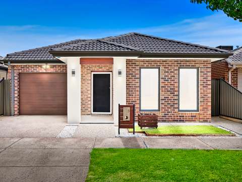 Craigieburn 3 Bedroom Absolutely stunning-truly in a class of its own!